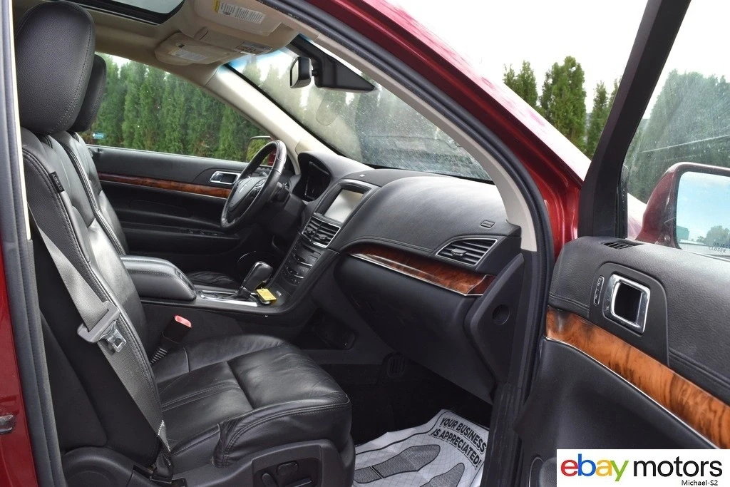 2014 Lincoln MKT - Image 17 of 21