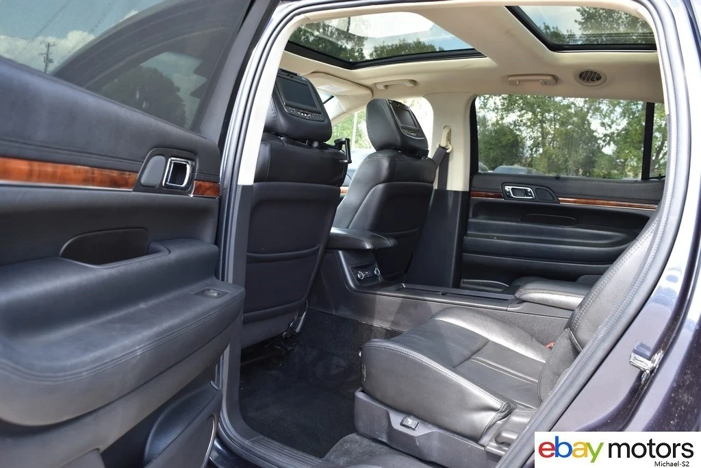 2014 Lincoln MKT - Image 13 of 24
