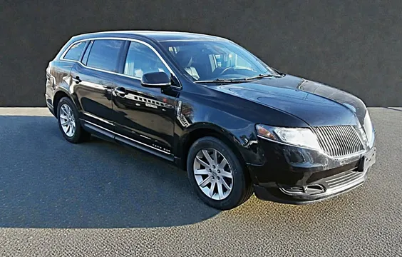 2014 Lincoln MKT Continental