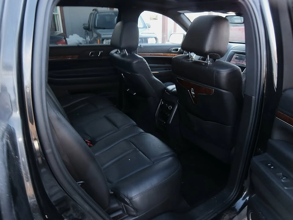 2014 Lincoln MKT - Image 13 of 19