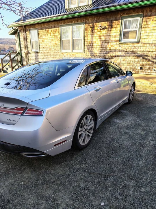 2014 Lincoln MKZ - Image 4 of 8