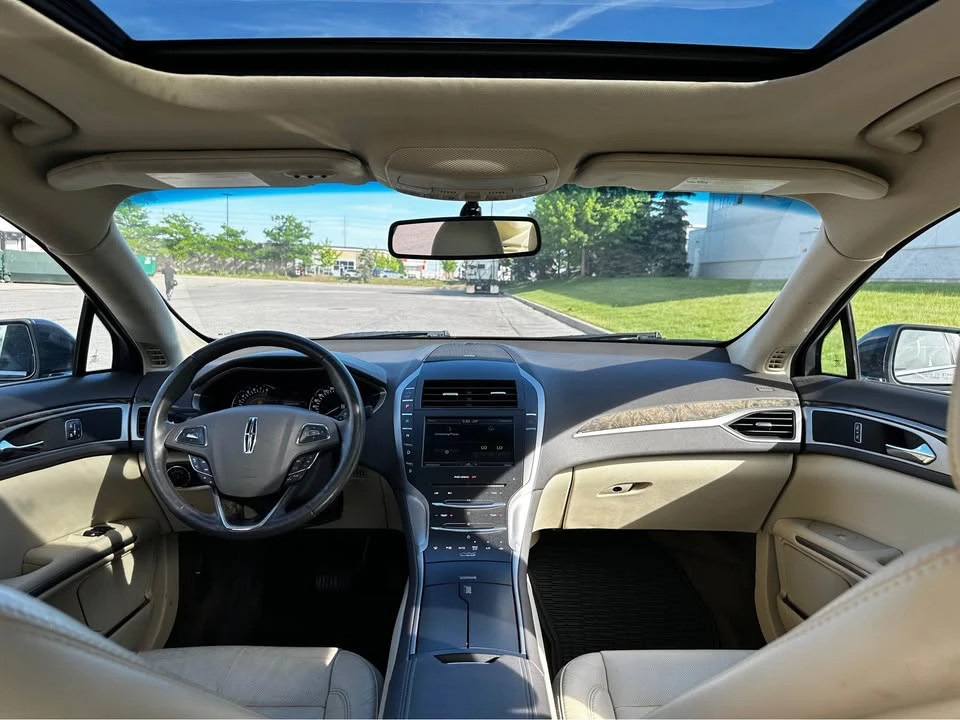 2014 Lincoln MKZ - Image 18 of 19