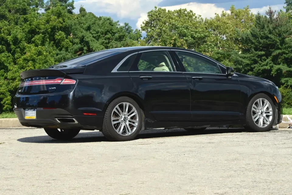 2014 Lincoln MKZ - Image 6 of 20