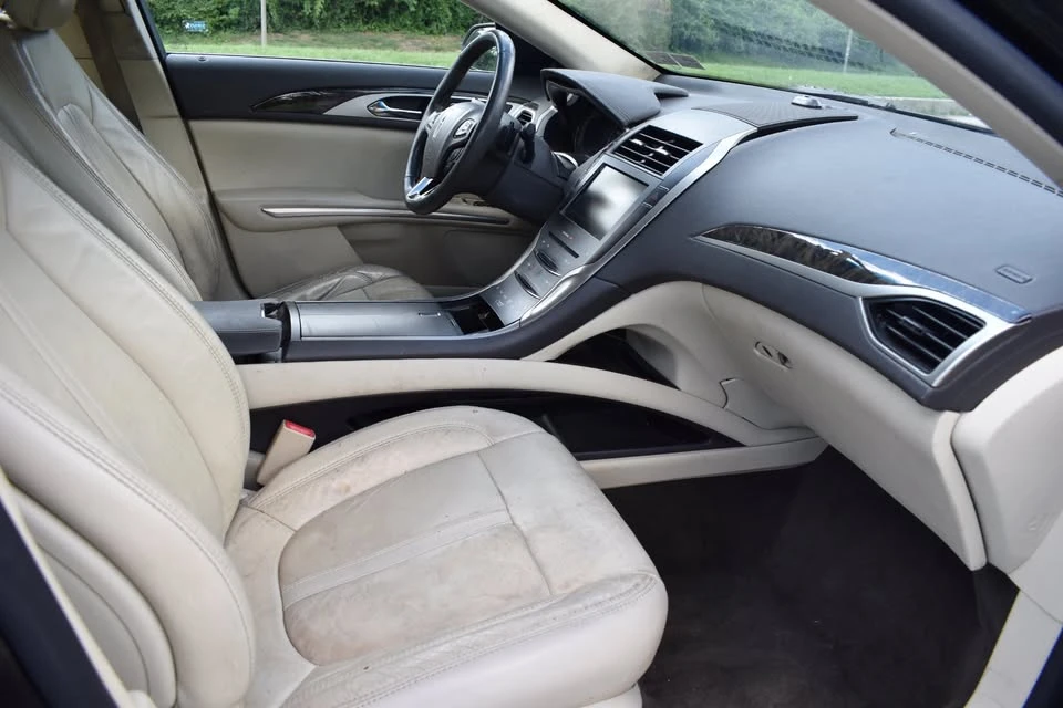2014 Lincoln MKZ - Image 12 of 20