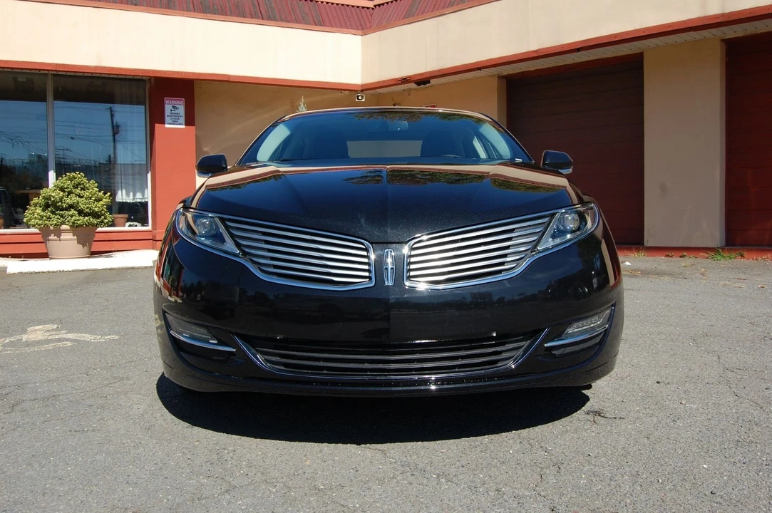 2014 Lincoln MKZ - Image 6 of 12