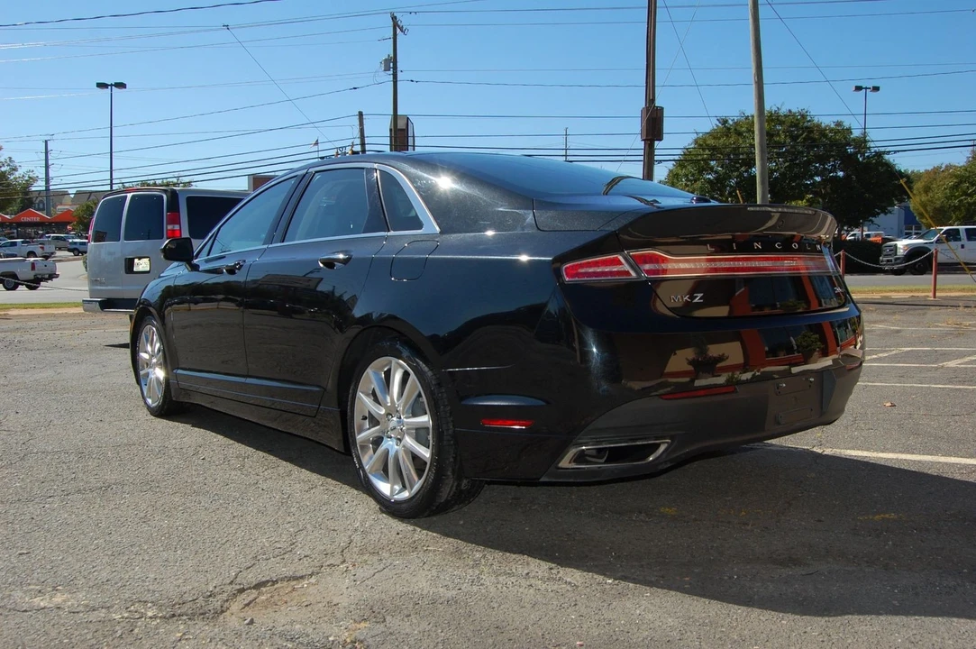 2014 Lincoln MKZ - Image 4 of 12