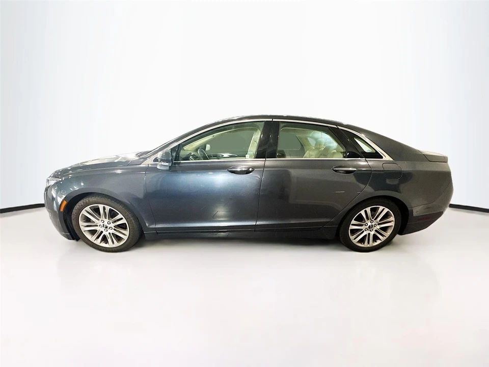 2014 Lincoln MKZ - Image 2 of 16