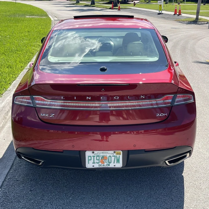 2014 Lincoln MKZ - Image 10 of 12