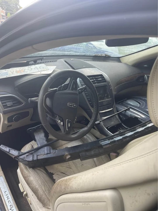 2014 Lincoln MKZ - Image 5 of 5