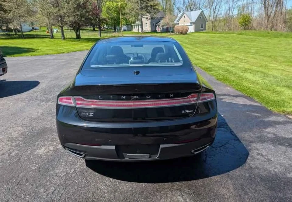 2014 Lincoln MKZ - Image 2 of 10