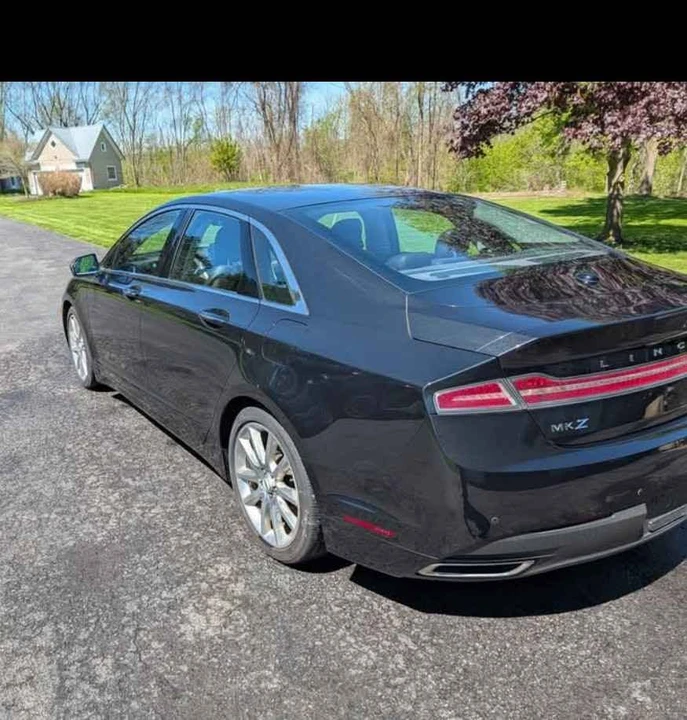2014 Lincoln MKZ - Image 3 of 10