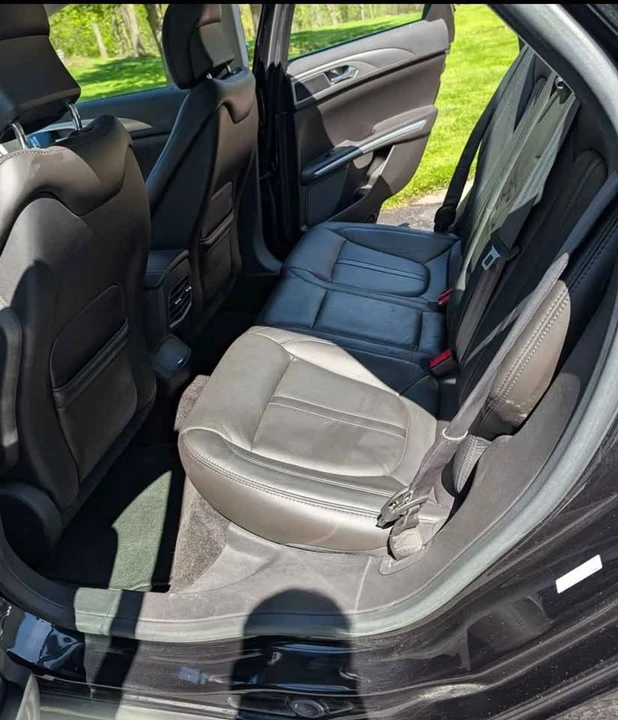 2014 Lincoln MKZ - Image 9 of 10