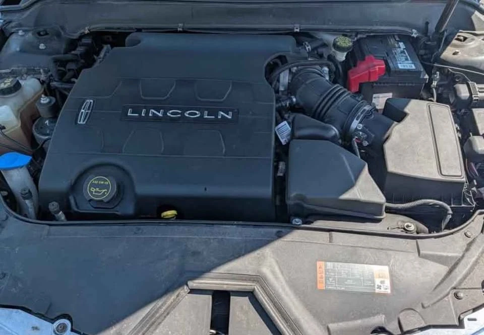 2014 Lincoln MKZ - Image 4 of 10