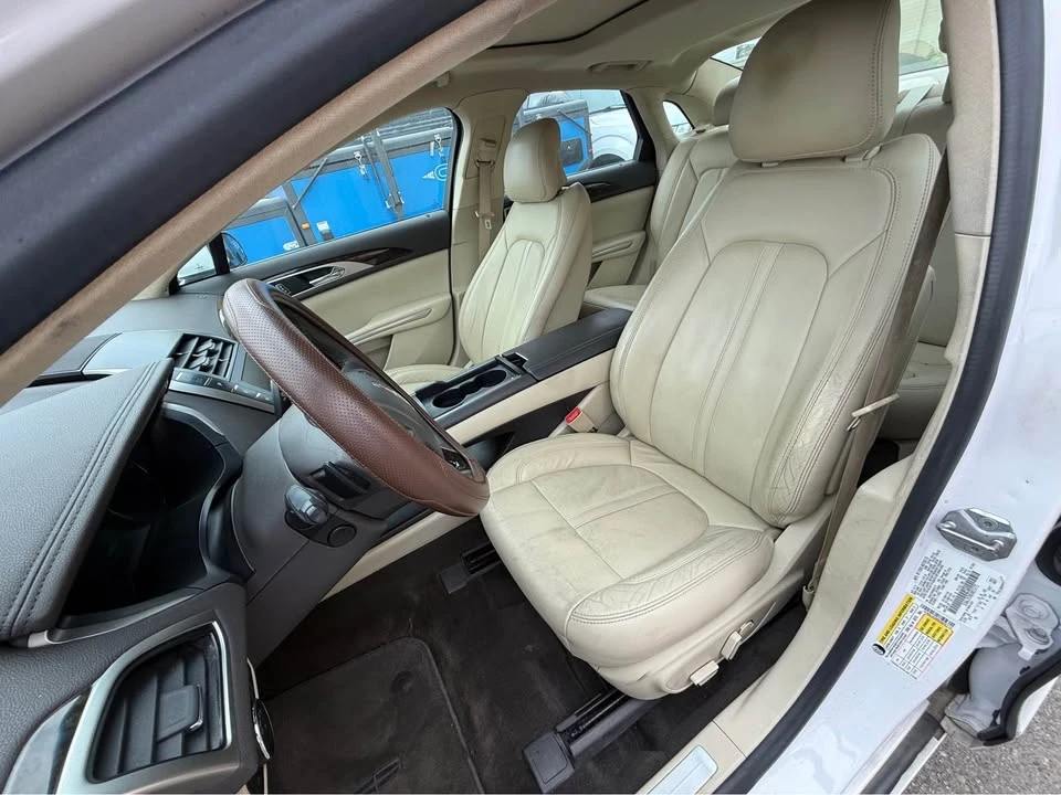 2014 Lincoln MKZ - Image 9 of 11