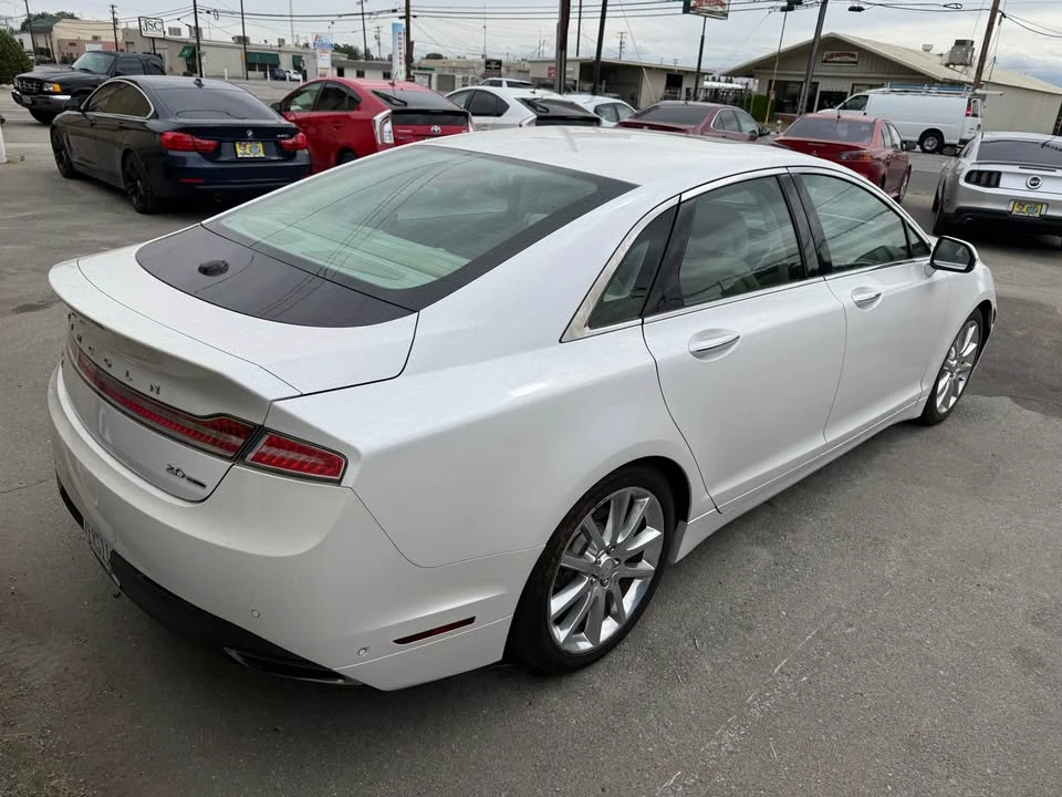 2014 Lincoln MKZ - Image 4 of 11