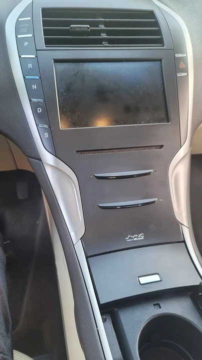 2014 Lincoln MKZ - Image 18 of 20