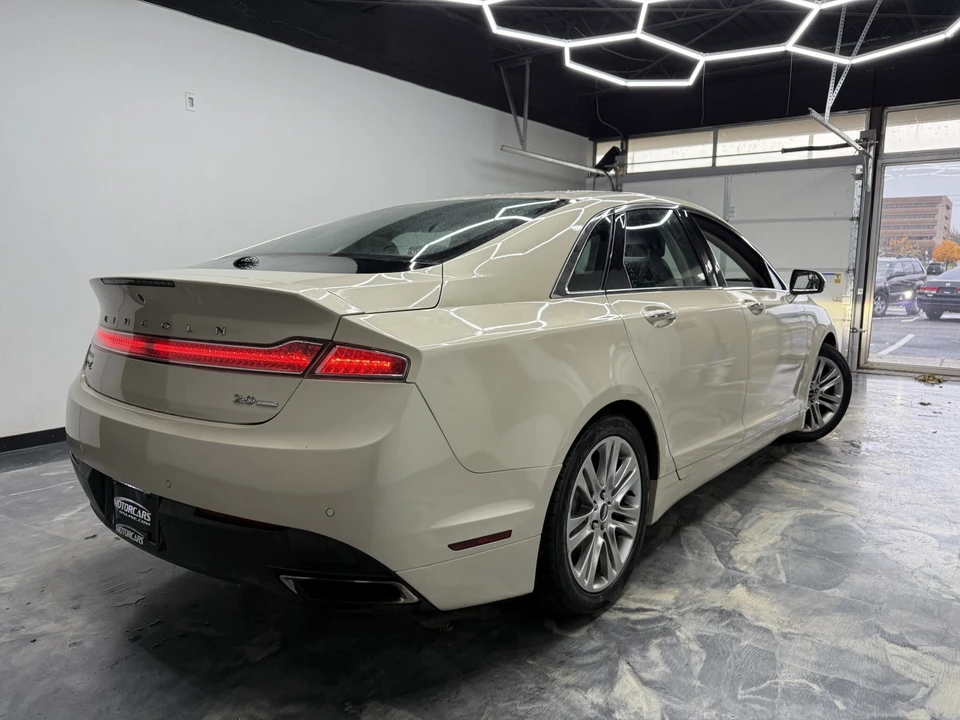 2014 Lincoln MKZ - Image 6 of 21