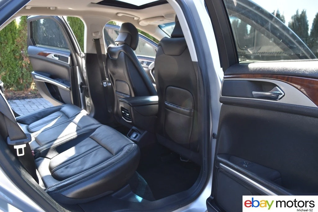 2014 Lincoln MKZ - Image 17 of 21