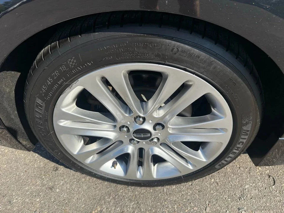 2014 Lincoln MKZ - Image 11 of 12