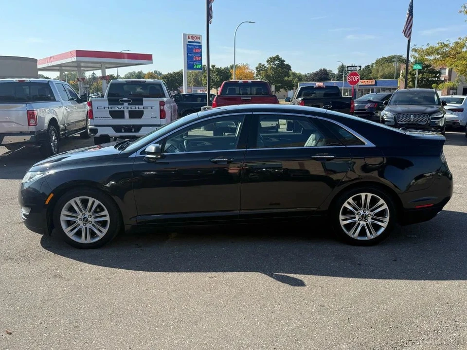 2014 Lincoln MKZ - Image 8 of 12