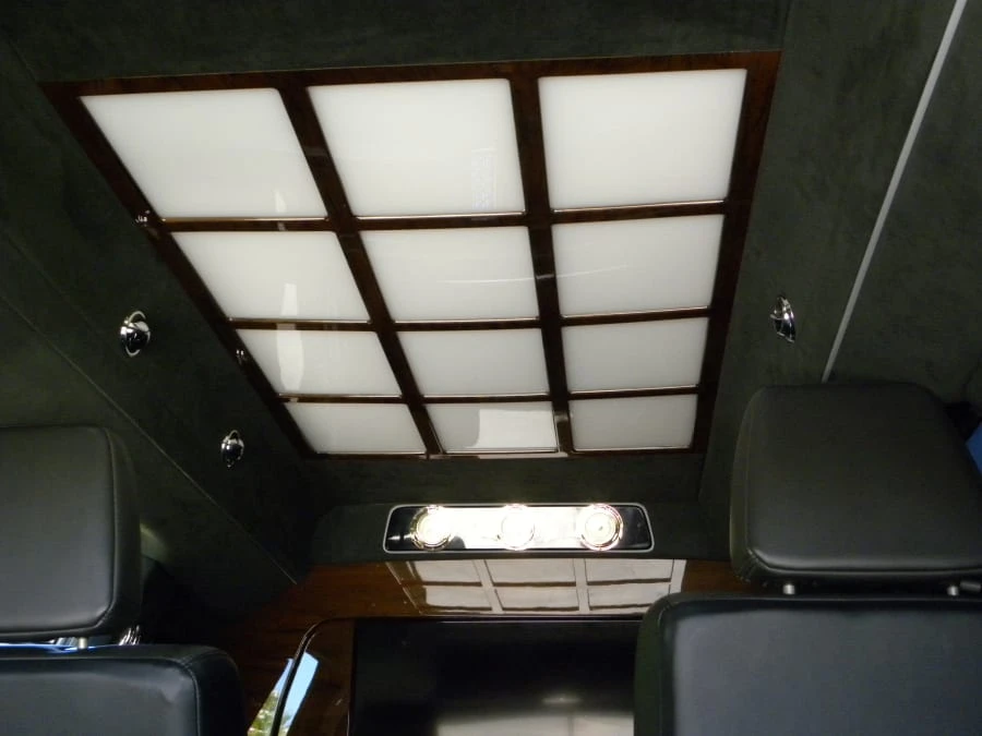 2014 Lincoln Navigator 3rd Gen - Image 10 of 12