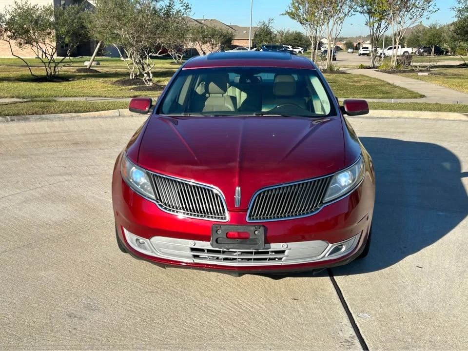 2014 Lincoln MKS - Image 2 of 15
