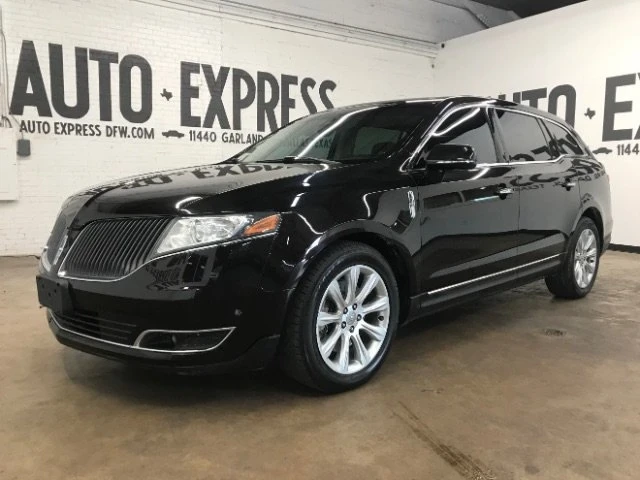 2014 Lincoln MKT - Image 2 of 5