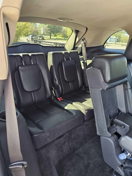 2014 Lincoln MKT - Image 9 of 14