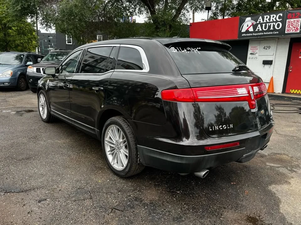 2014 Lincoln MKT - Image 8 of 20
