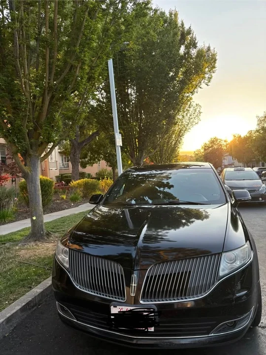 2014 Lincoln MKT - Image 19 of 20