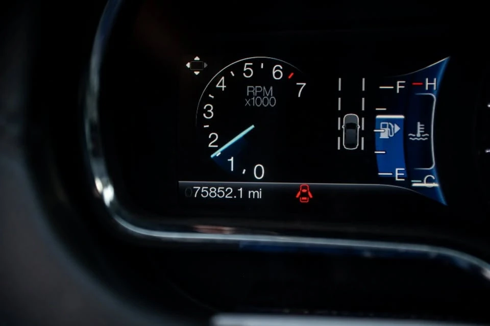 2014 Lincoln MKT - Image 5 of 13