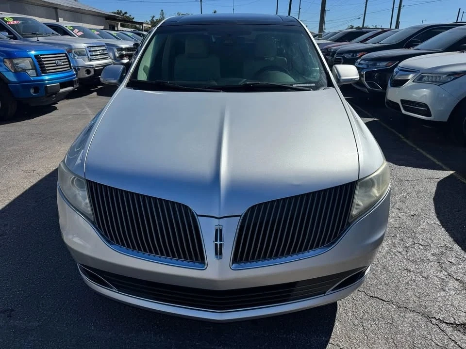2014 Lincoln MKT - Image 3 of 20