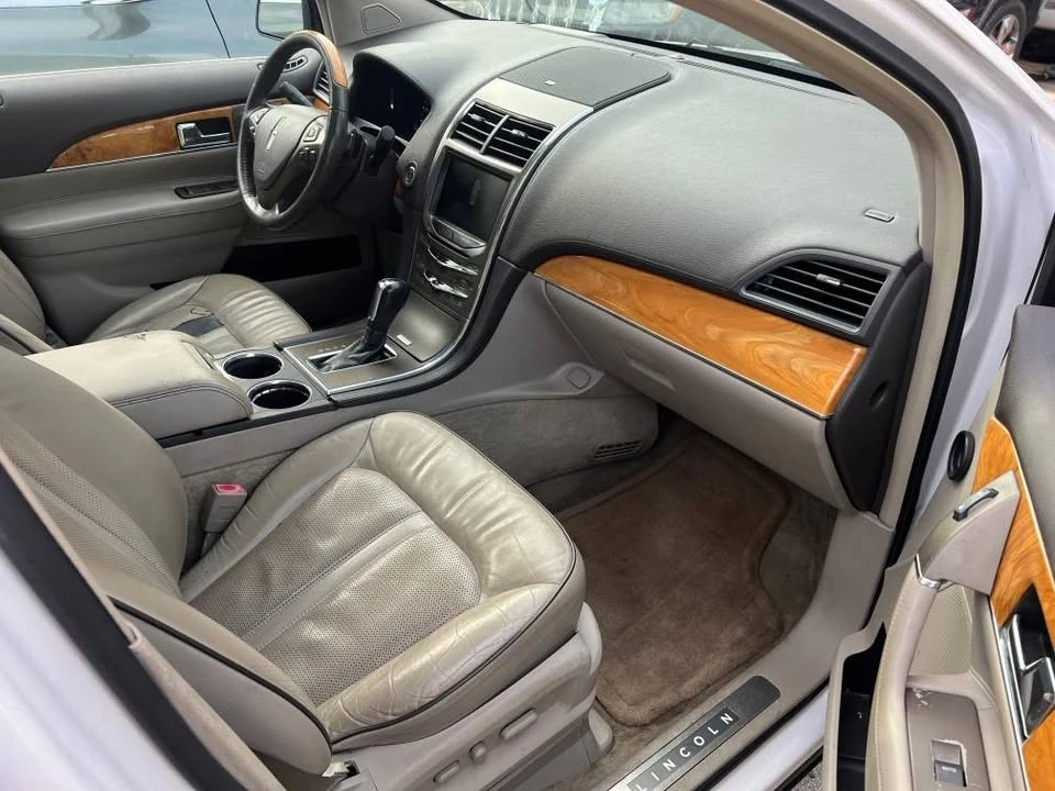 2014 Lincoln MKX - Image 6 of 9