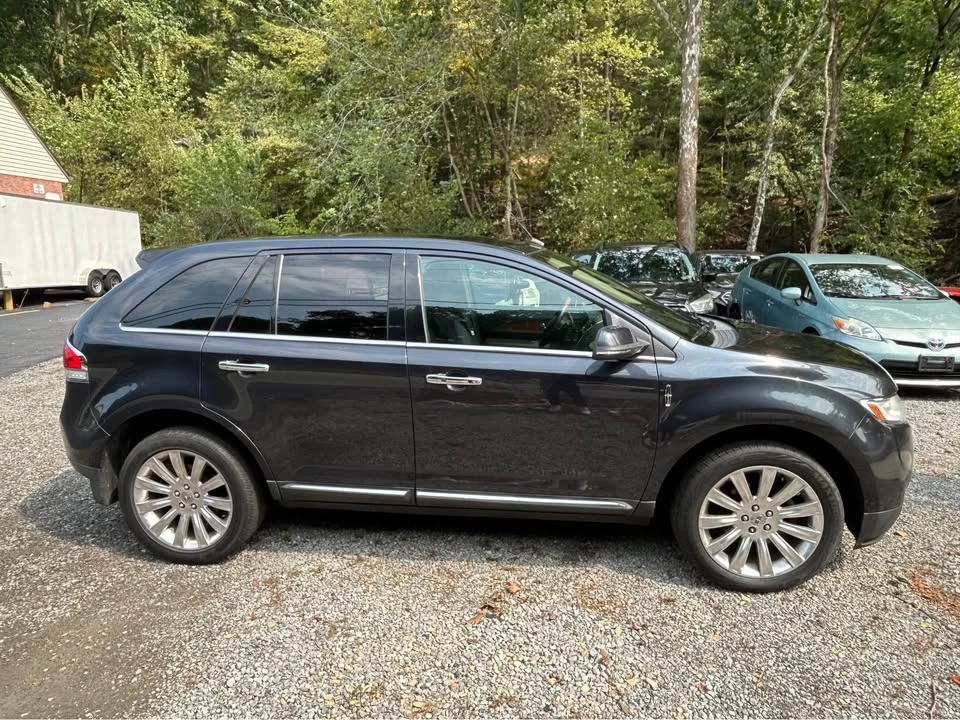 2014 Lincoln MKX - Image 8 of 16