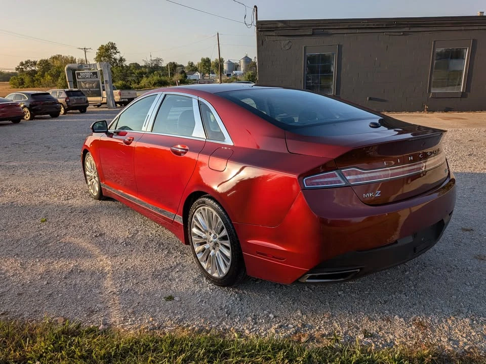 2014 Lincoln MKZ - Image 2 of 11