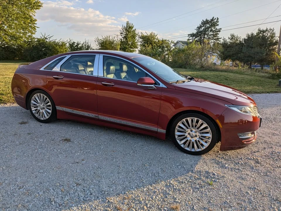 2014 Lincoln MKZ - Image 4 of 11