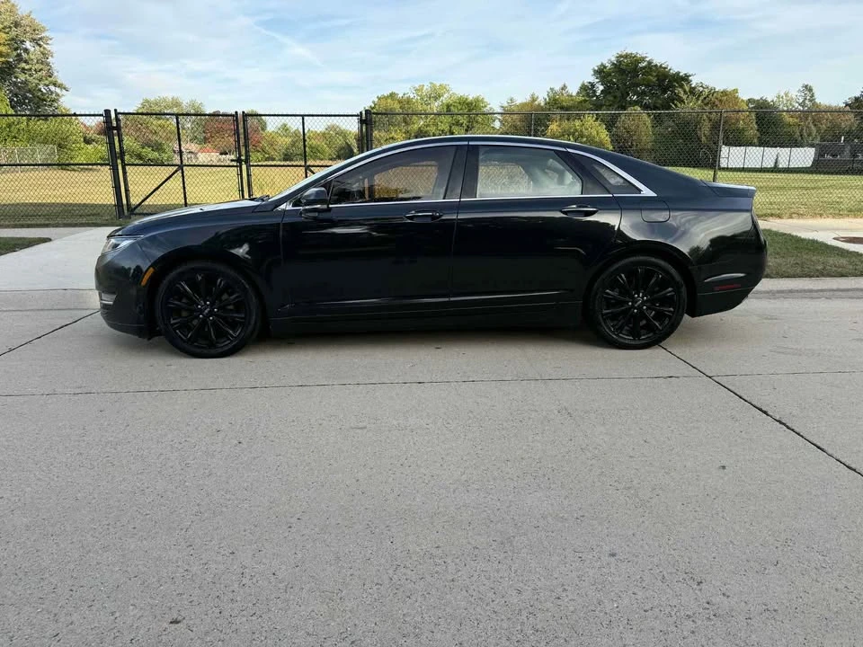 2014 Lincoln MKZ - Image 3 of 10