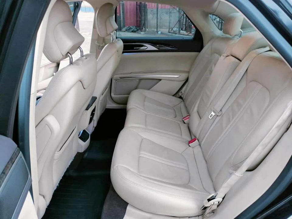 2014 Lincoln MKZ - Image 10 of 13