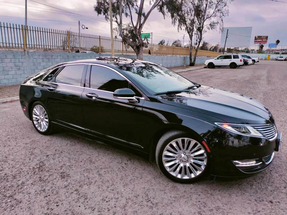 2014 Lincoln MKZ - Image 2 of 13