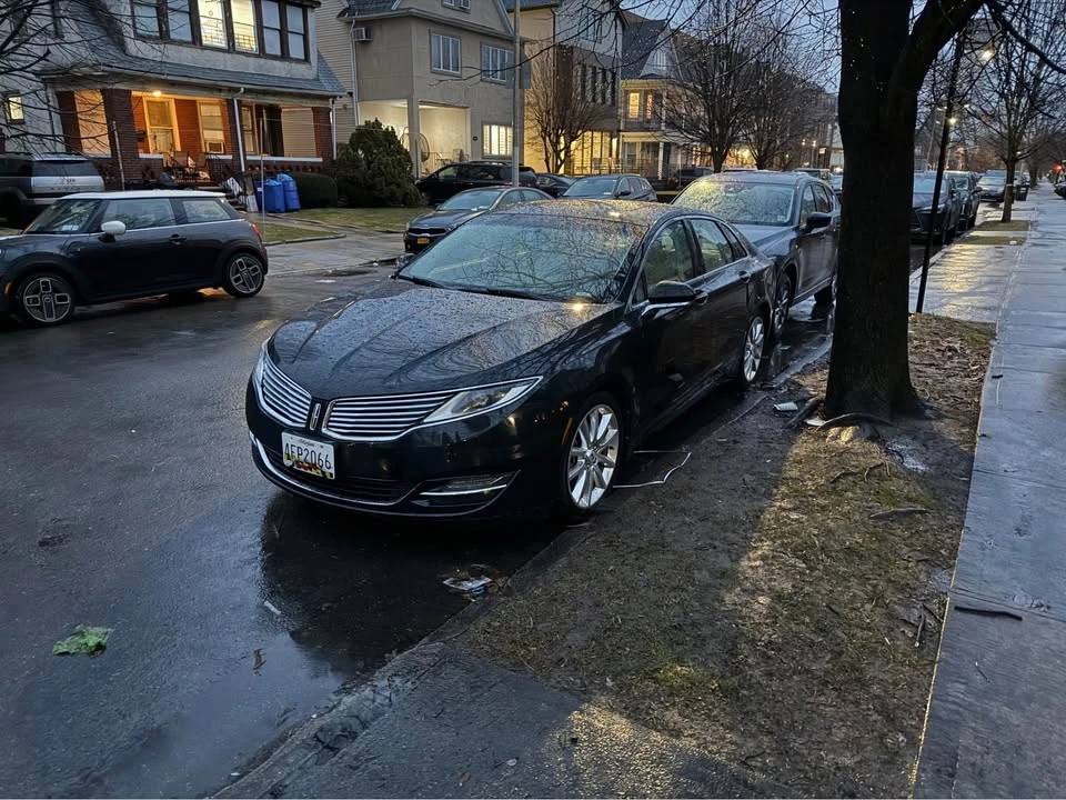 2014 Lincoln MKZ - Image 4 of 10