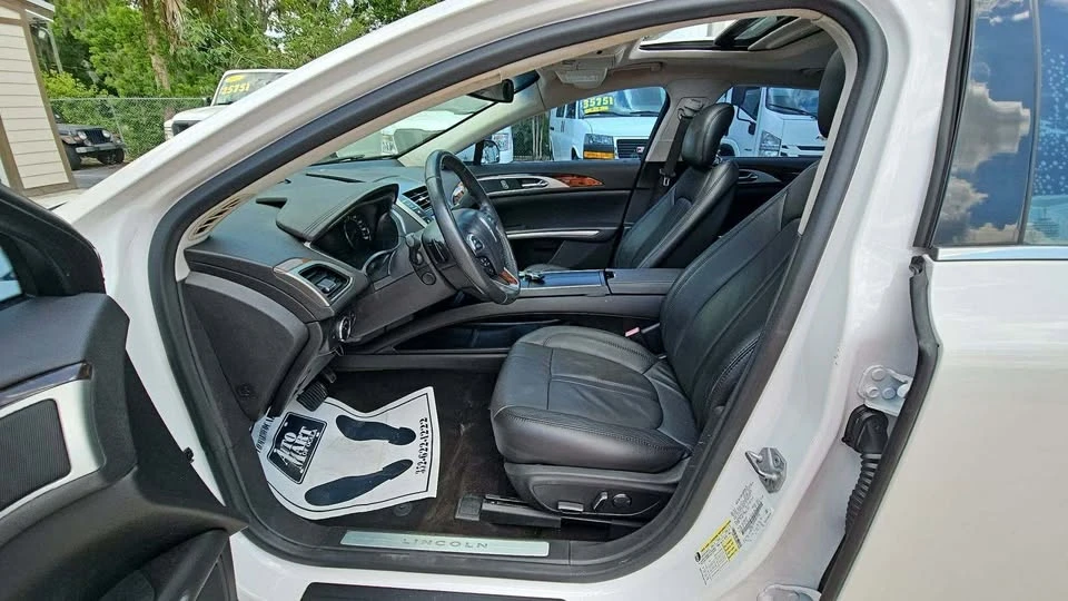 2014 Lincoln MKZ - Image 3 of 8