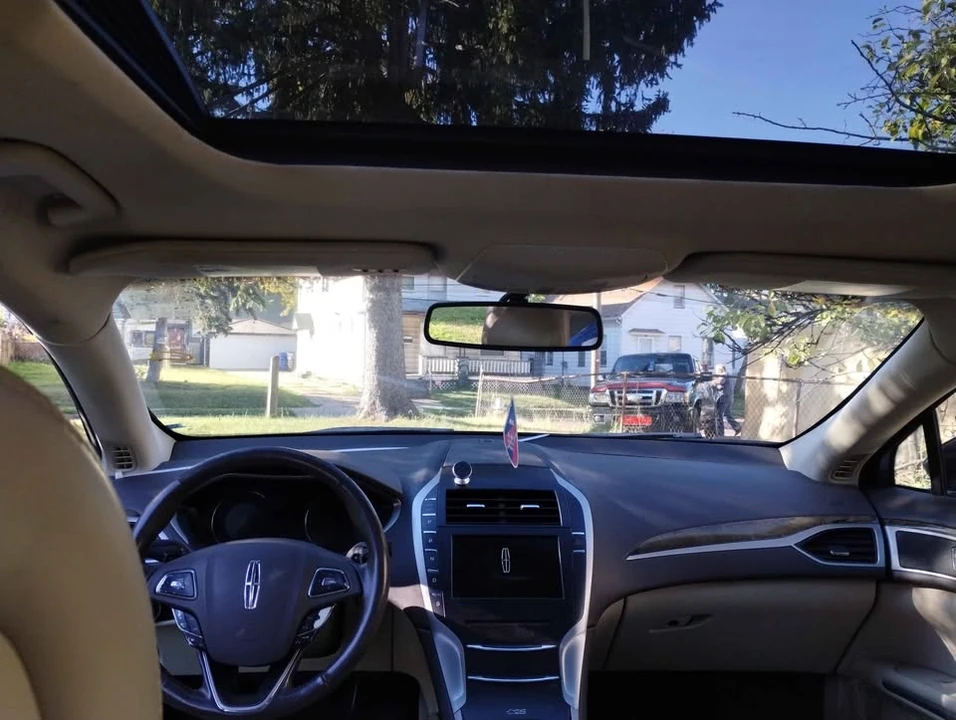 2014 Lincoln MKZ - Image 5 of 14