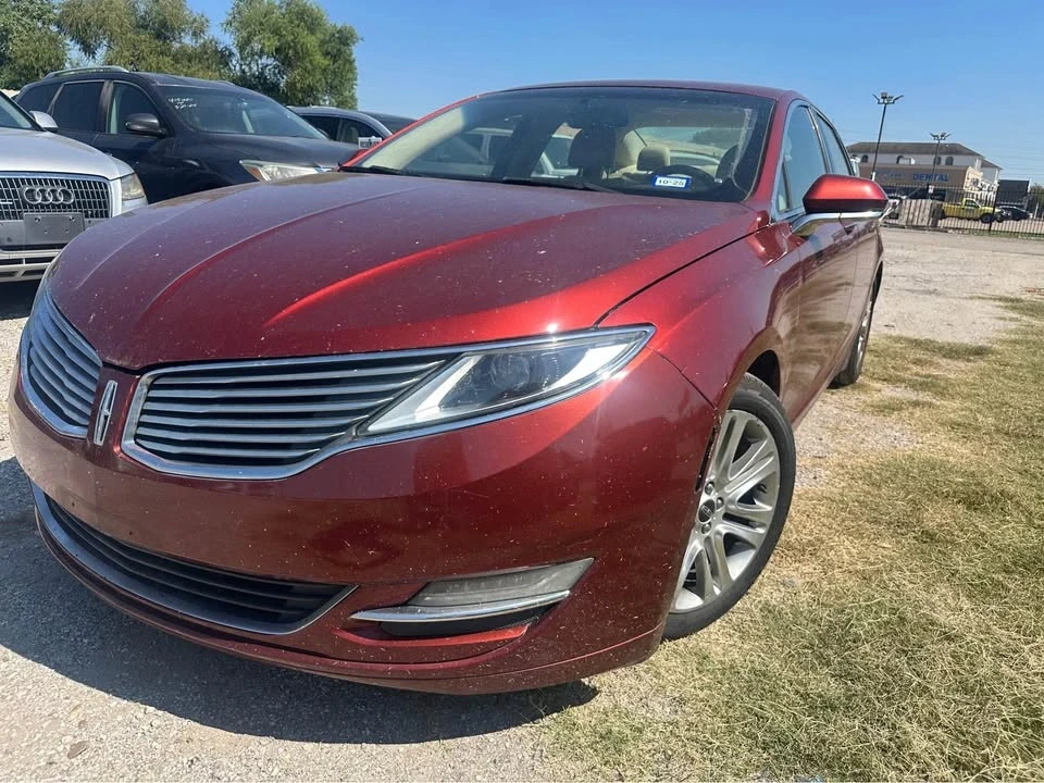 2014 Lincoln MKZ - Image 2 of 16
