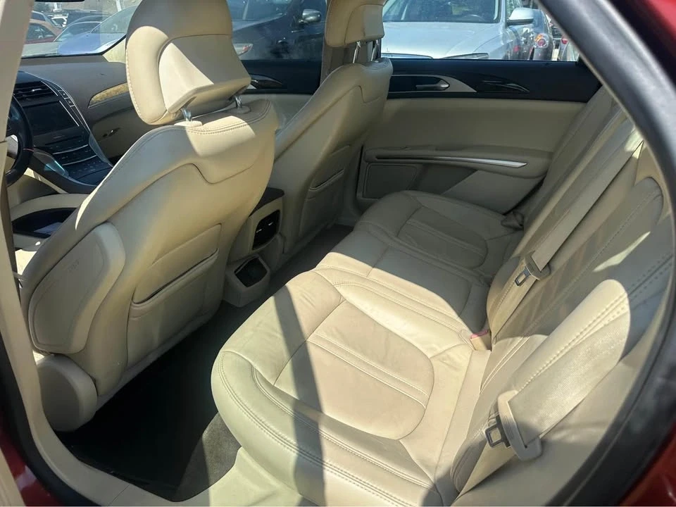 2014 Lincoln MKZ - Image 12 of 16