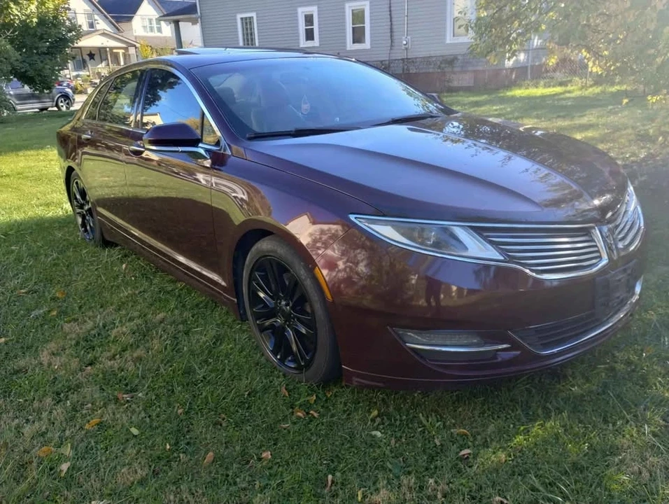 2014 Lincoln MKZ - Image 2 of 14