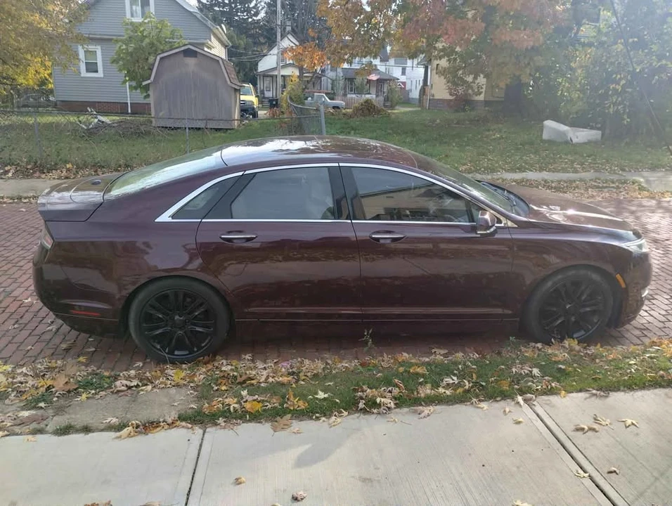 2014 Lincoln MKZ - Image 8 of 15