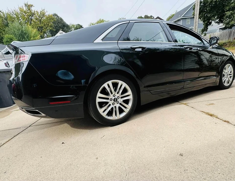 2014 Lincoln MKZ - Image 3 of 12