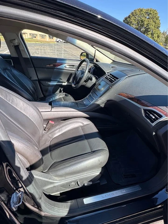 2014 Lincoln MKZ - Image 12 of 20
