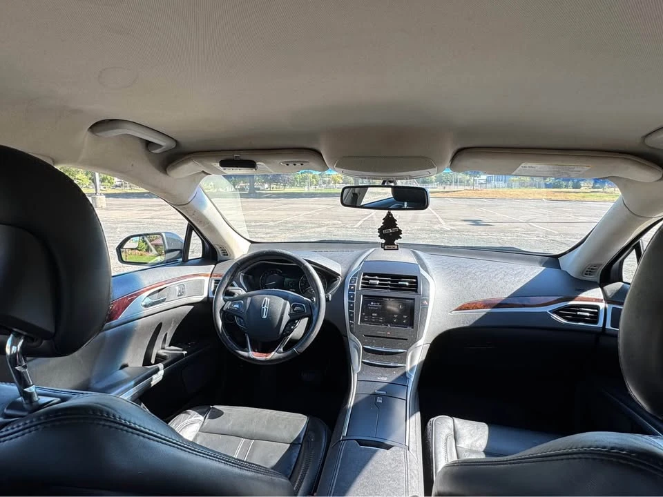 2014 Lincoln MKZ - Image 8 of 20