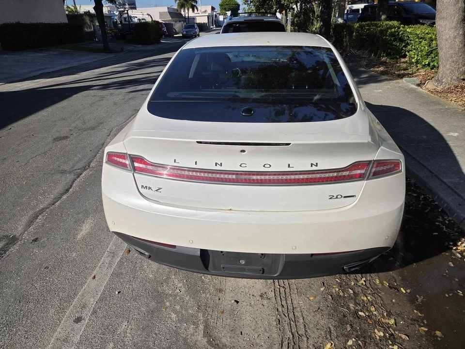 2014 Lincoln MKZ - Image 7 of 9